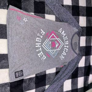 American fighter quarter like sleeve shirt size Large. Gray, hot pink, white.